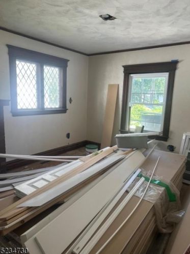 20 Lexington Ave, Montclair NJ 07042-4502 exterior