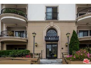 837 Crenshaw Blvd, Los Angeles CA  90005-3580 exterior