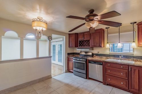 6611 Brownsville Rd, Pittsburgh PA  15236-3534 exterior