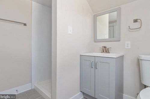 406 Broadview Blvd, Glen Burnie MD 21061-1905 exterior