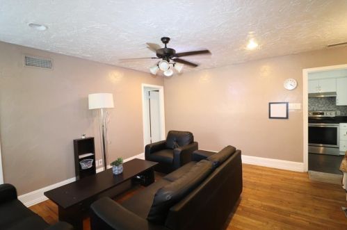 2602 Dixiana Dr, Dallas TX  75234-6204 exterior