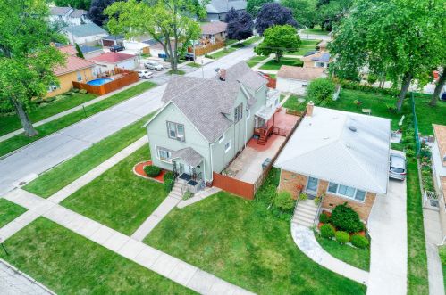 1000 8th Ave, Broadview, IL 60153-4303