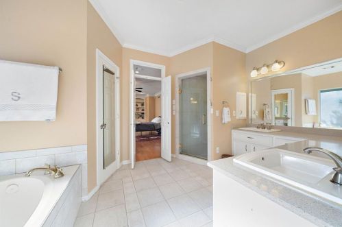 1611 Lodge Falls Ct, Humble TX 77345-1881 exterior