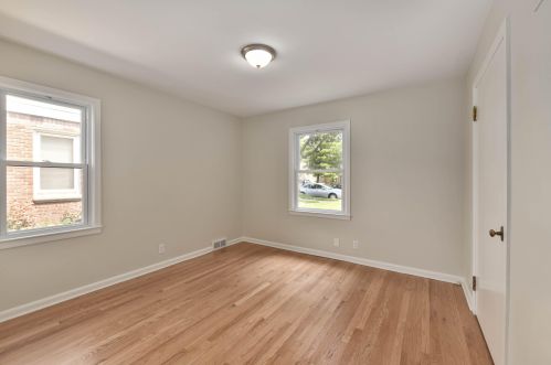 3217 79, Milwaukee WI 53219-1717 exterior