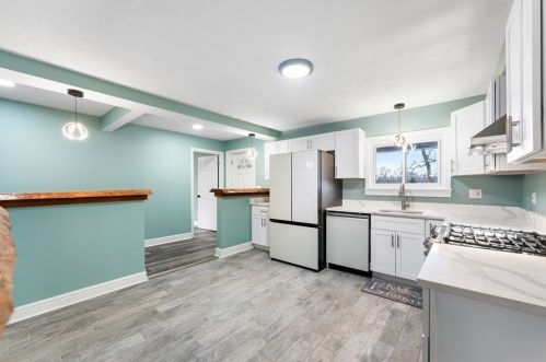 111 Sycamore Dr, Pittsburgh PA  15235-1965 exterior