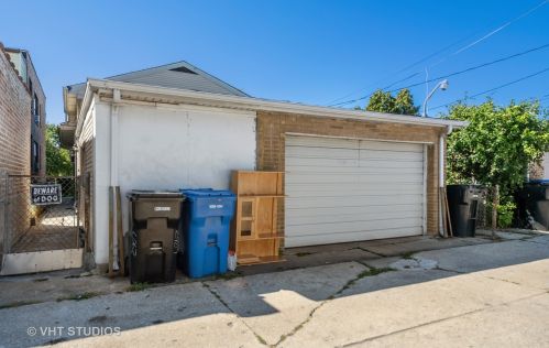 2907 Nagle Ave, Chicago IL 60634-4940 exterior