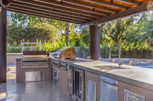 2111 Colter St, Phoenix AZ  85015-2821 exterior