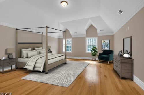 2 Caruso Ct, Bridgewater NJ 08807-2149 exterior