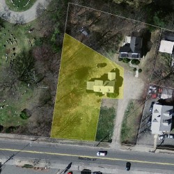 1147 Beacon St, Newton MA 02461-1101 aerial view