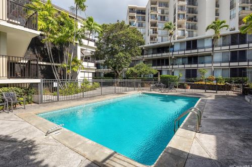 1630 Makiki St, Honolulu HI 96822-4485 exterior