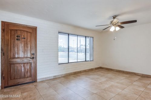 8601 4th St, Tucson AZ  85710-2511 exterior