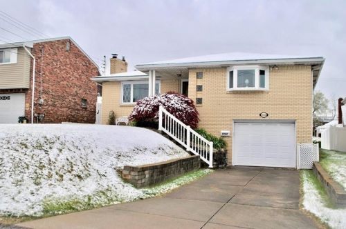 2122 Vermont Ave, Pittsburgh, PA 15122-3639