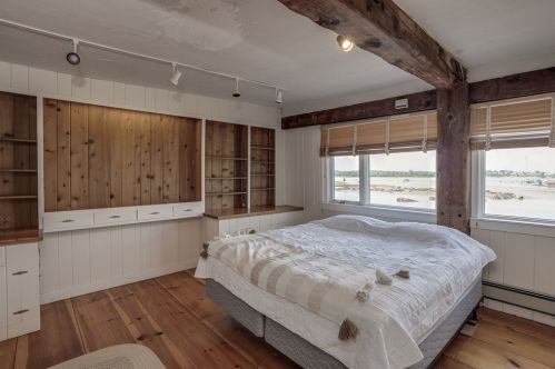 672 Washington St, Gloucester MA 01930-1335 exterior