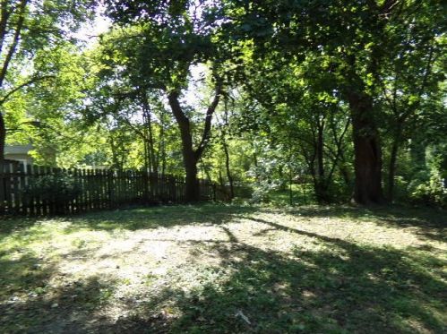 1416 Bank St, Kalamazoo MI 49001-2906 exterior