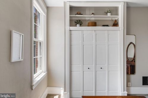 1233 Jackson St, Philadelphia PA 19148-2929 exterior