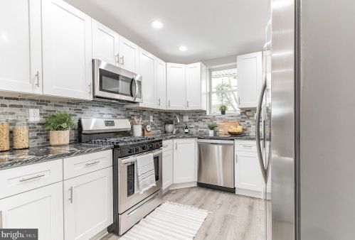 1540 Bailey St, Philadelphia PA 19121-2605 exterior