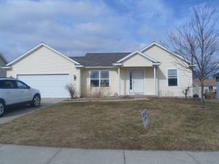 740 Green Meadows Dr, Middlevle, MI 49333-8181