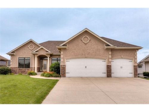 4413 164th St, Des Moines, IA 50325-2533