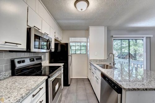 1808 Gingham Way, Lithonia GA 30058-5510 exterior