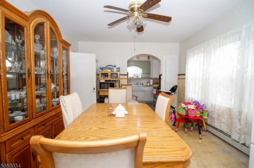 69 Morris St, Dover NJ 07801-4611 exterior