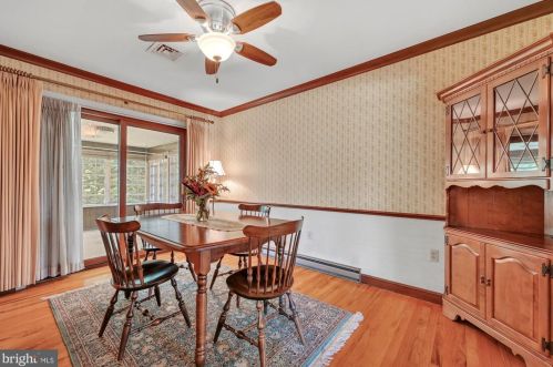 1666 Clearview Ave, Lancaster PA 17601-4308 exterior