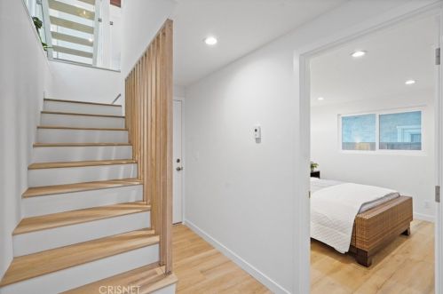 380 Rossmore Dr, Oxnard, CA 93035-4465