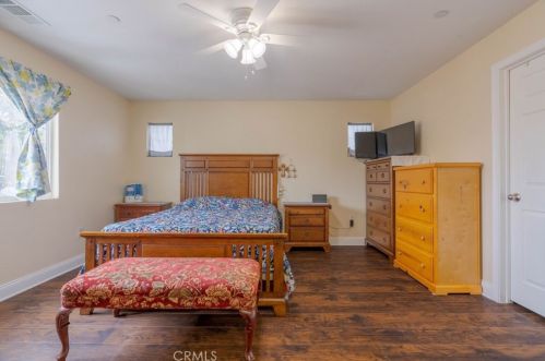 9735 Rose St, Bellflower CA 90706-6376 exterior