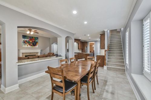 5922 Settlers Creek Ct, Fulshear TX 77441-2044 exterior