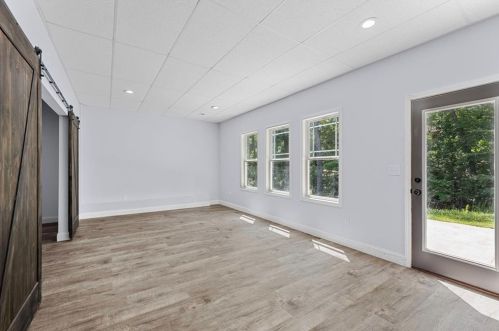 5523 Stone Trce, Gainesville GA 30504-8149 exterior