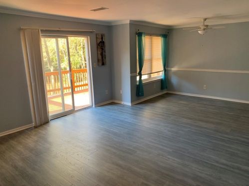 5784 Par 4 Ct, Lithonia GA 30038-1807 exterior