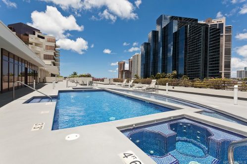 725 Kapiolani Blvd, Honolulu HI 96813-5247 exterior