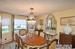 159 Harned Rd, Commack NY 11725-5117 exterior