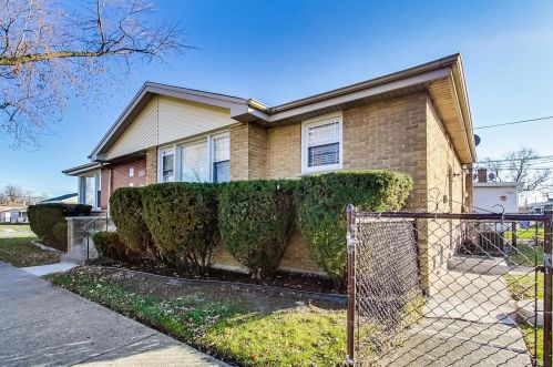 10600 Emerald Ave, Chicago, IL 60628-2306