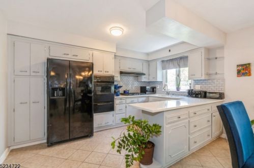 152 7th St, Paterson NJ 07506-3802 exterior