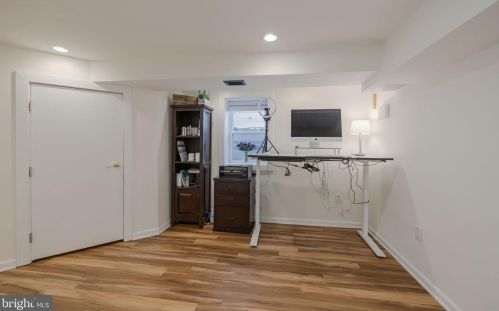 4312 Vermont Ave, Alexandria VA  22304-4922 exterior