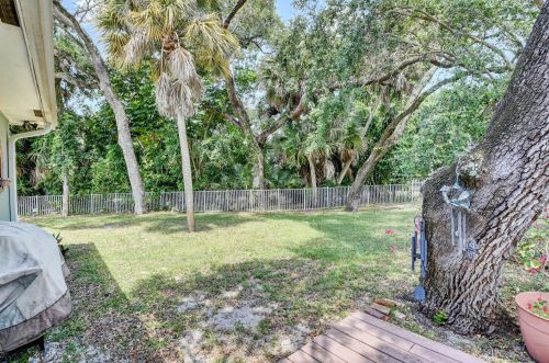 1001 21 St, Boca Raton FL 33486-6767 exterior