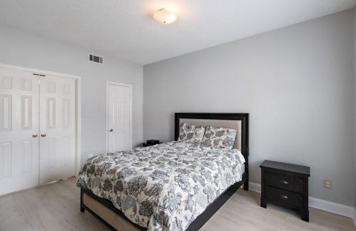 629 Shr Rd, Lithonia GA 30058-5991 exterior