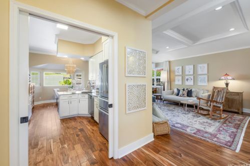 114 Kokololio Pl, Honolulu HI 96821-2562 exterior