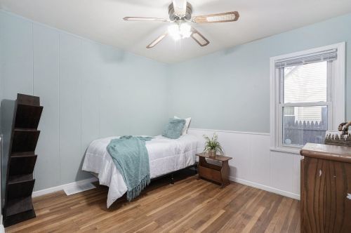 1036 Cricklewood St, Wyoming MI  49509-2843 exterior