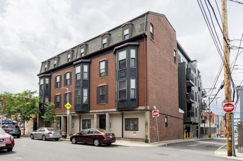 154 F St, Boston MA  exterior