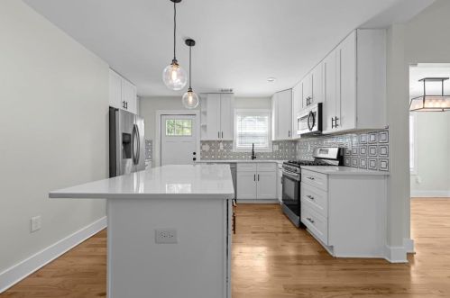 1731 Madrona St, Atlanta GA  30318-6427 exterior