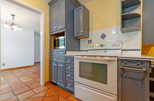 2610 Malvern St, Tucson AZ  85716-5613 exterior