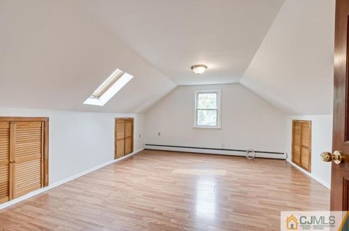 237 Loring Ave, Edison NJ exterior