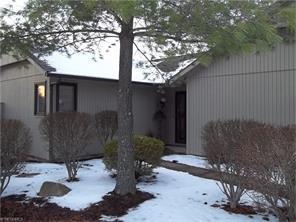 10782 Meadow Trl, Cleveland OH  44149-2161 exterior