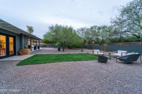 4122 Holmes St, Tucson AZ 85710-3149 exterior