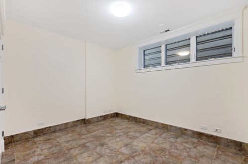 4142 Rockwell St, Chicago IL 60647-5218 exterior