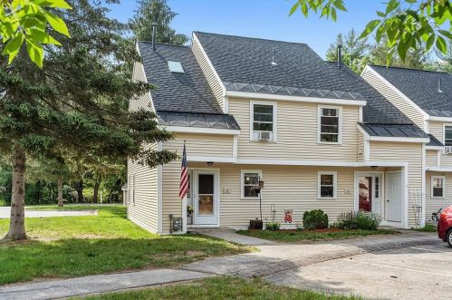 13 Vinton Dr, Concord, NH 03303-1582