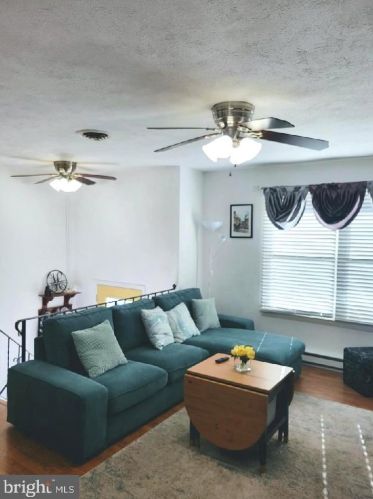 6 Bella Coola Trl, Browns Mills NJ 08015-6633 exterior