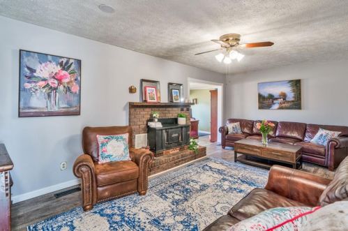 3403 Gaines Ml Rd, Gainesville GA 30507-8093 exterior