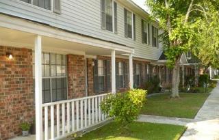 4135 Bonaparte Dr, Charleston SC  29418-5887 exterior